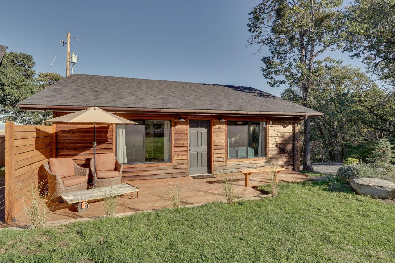 Cozy Central Point Bungalow On Working Winery! Dış mekan fotoğraf
