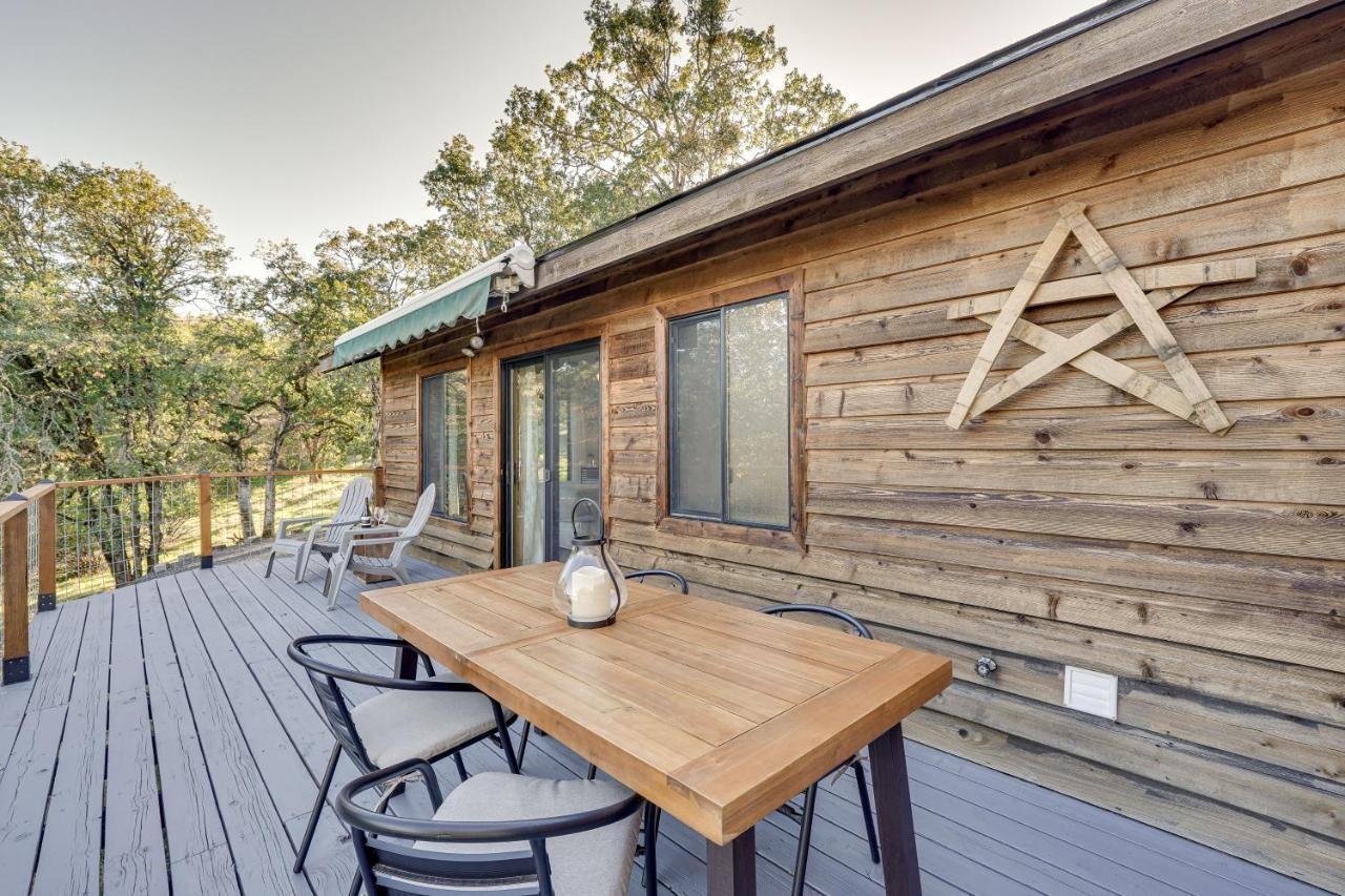 Cozy Central Point Bungalow On Working Winery! Dış mekan fotoğraf